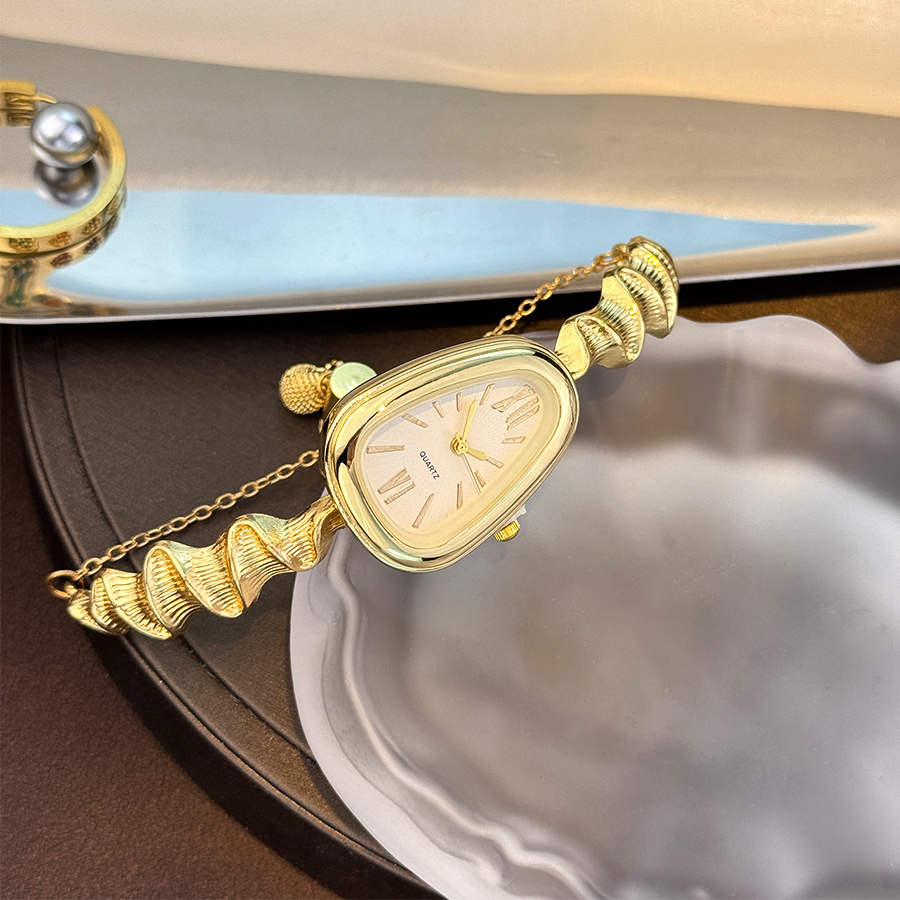 Luxury Watch Female - Montre à Quartz élégante en forme