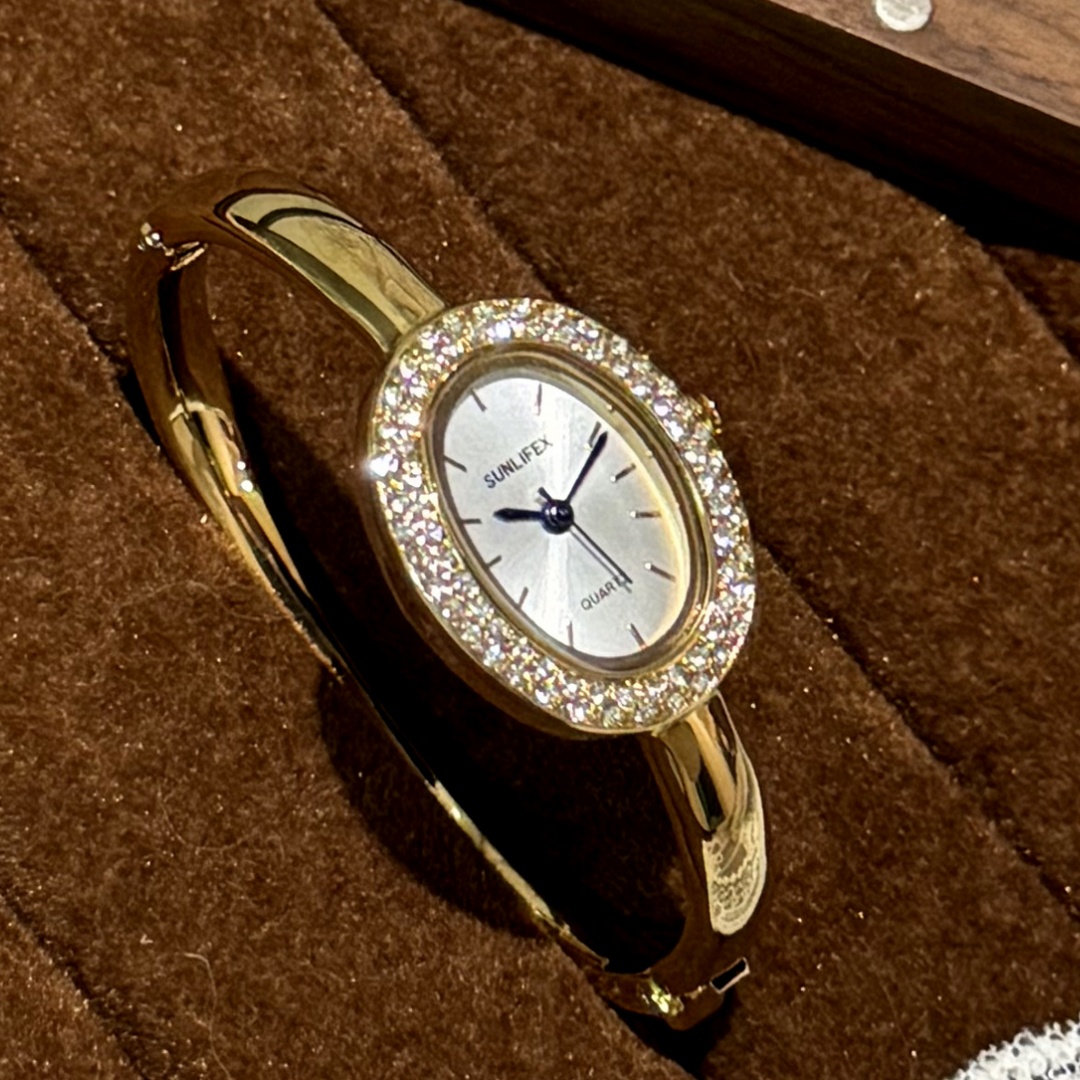 Quiet Luxury Watch - Strass cadran ovale Bracelet montre-Bracelet pour