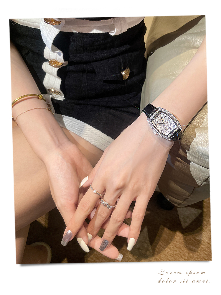 Montre de luxe légère pour fem - Luxury Watch Arabic avis et prix