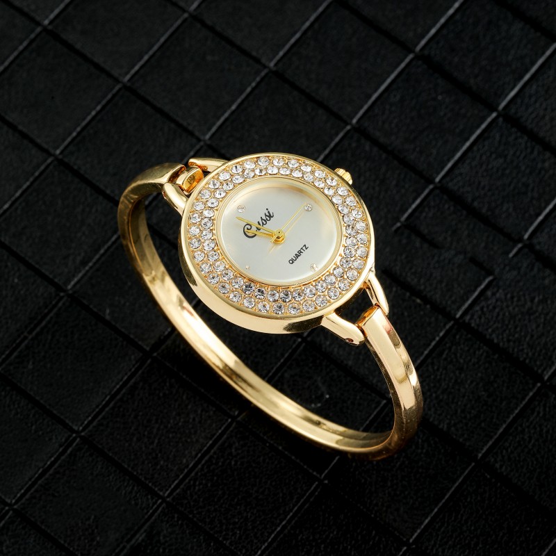 Luxe or cadran rond mode stras - Quiet Luxury Watch avis et prix