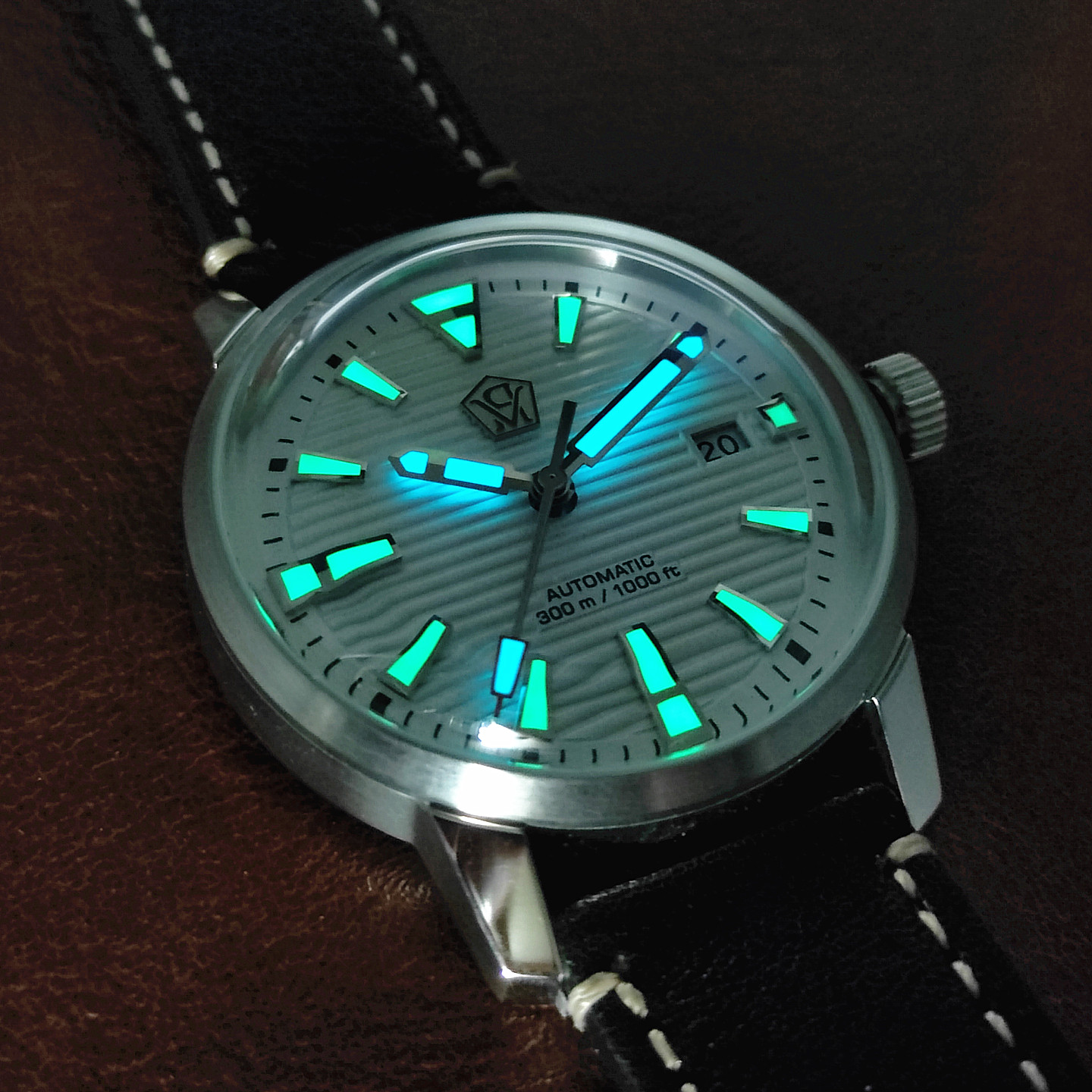 Montre mécanique automatique V - Guilloché Dial Watch avis et prix